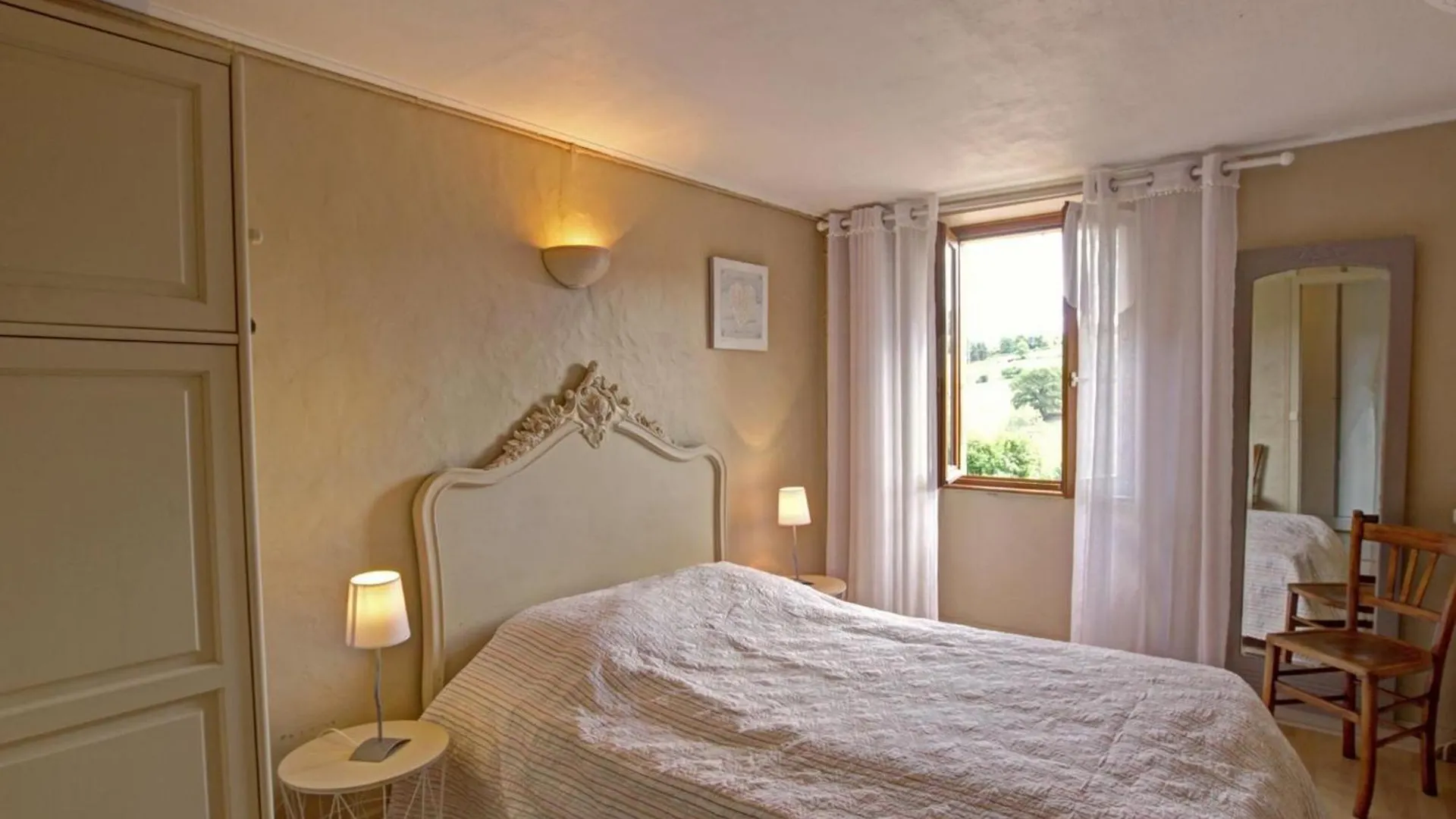 Gite Avec Piscine, Cheminee, Jardin, Et Animaux Acceptes - Fr-1-496-32 Belmont-de-la-Loire 0*,