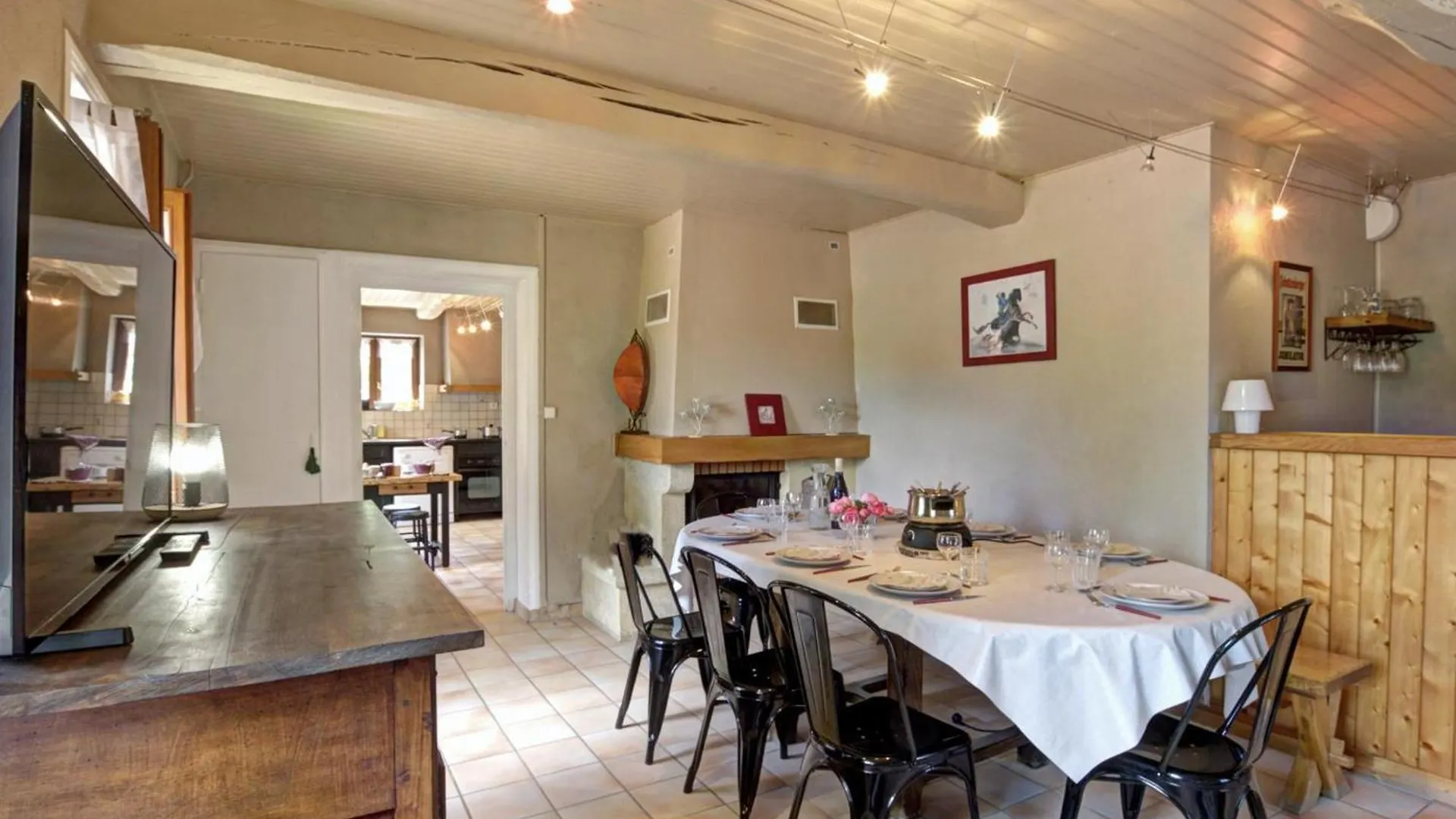Gite Avec Piscine, Cheminee, Jardin, Et Animaux Acceptes - Fr-1-496-32 Belmont-de-la-Loire 0*,  Francie