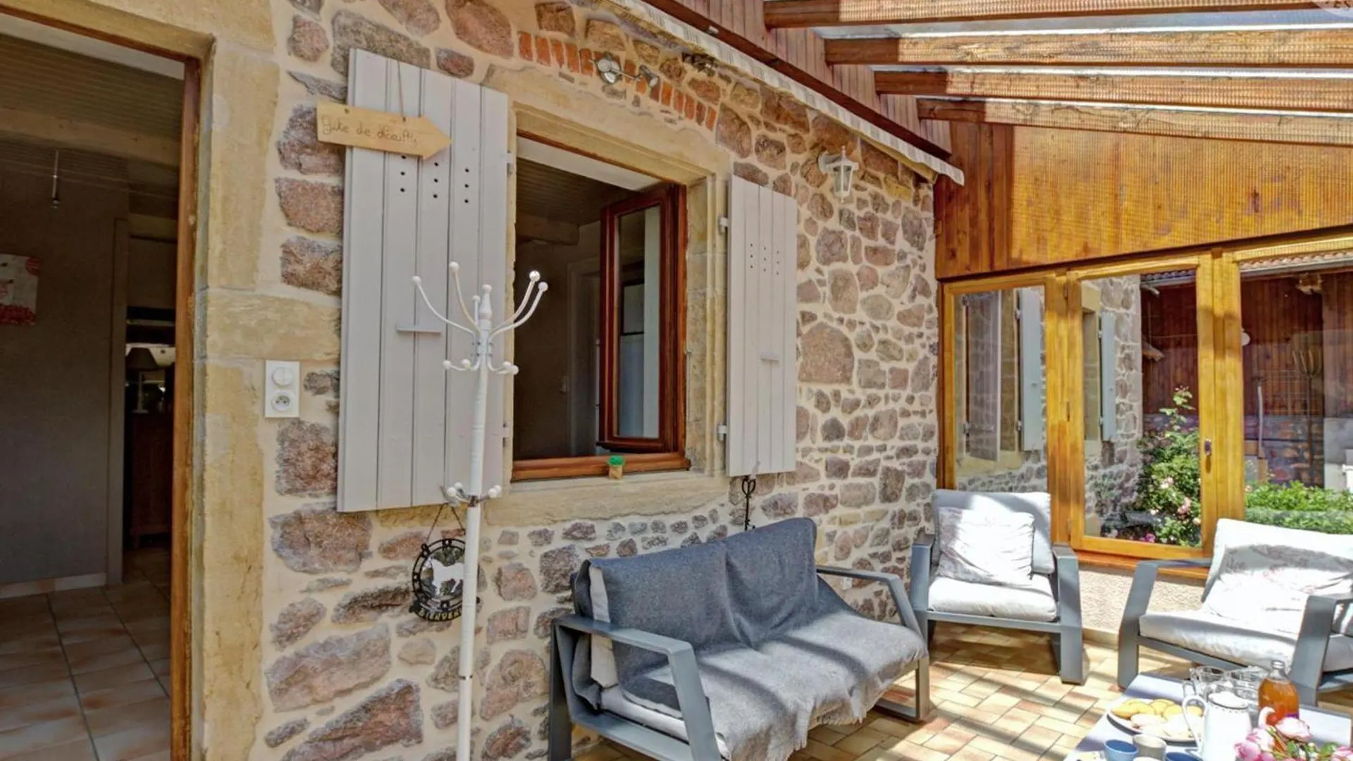 Gite Avec Piscine, Cheminee, Jardin, Et Animaux Acceptes - Fr-1-496-32 Belmont-de-la-Loire Prázdninový dům
